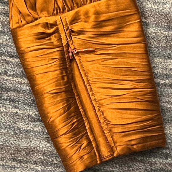 Beautiful Zimmermann Silk Ruffle  Wrap Dress in Burnt Orange., size 0 - Picture 4 of 5
